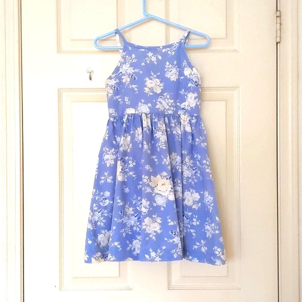 GAP 100% Cotton Multi Color Floral Sleeveless Dress with button down back.